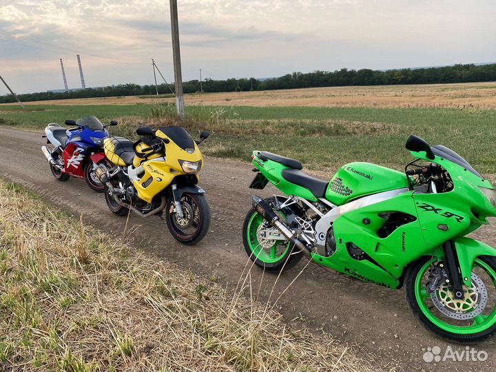 Kawasaki ninja zx9r