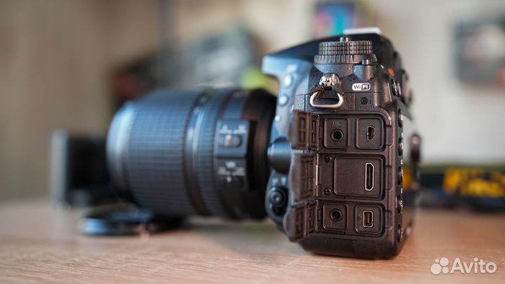 Продам Nikon D7200 + Nikkor 14-180mm