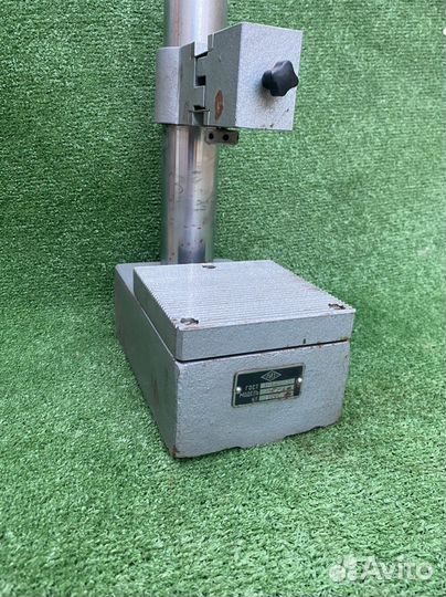 Стойка для измерительных головок С-II 10197-70