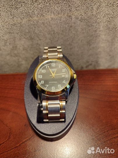 Часы Casio Quartz