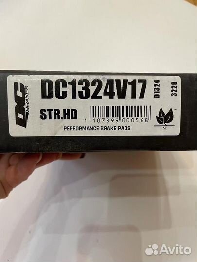 Тормозные колодки передние Toyota /Lexus