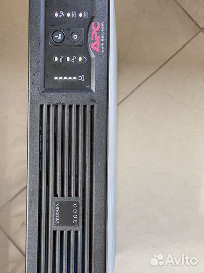 Ибп apc SUA3000RMI2U