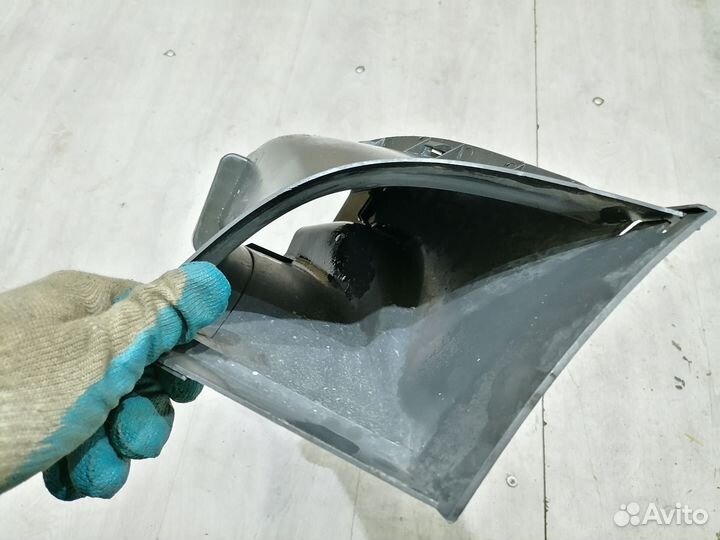 Воздуховод тормозов левый BMW 1 E87 E81 M-Sport