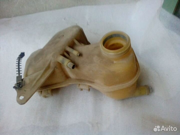 Расширительный бачок для Opel Vectra A