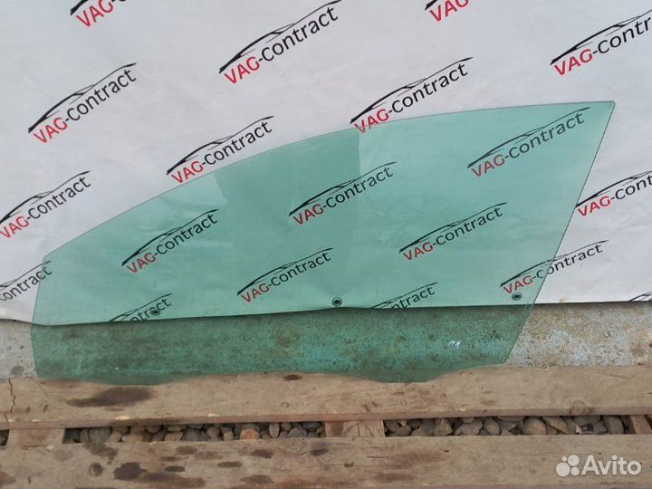 Стекло двери переднее левое Volkswagen Golf 6 1.6