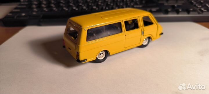 Раф 2203 А18 Модель СССР 1:43