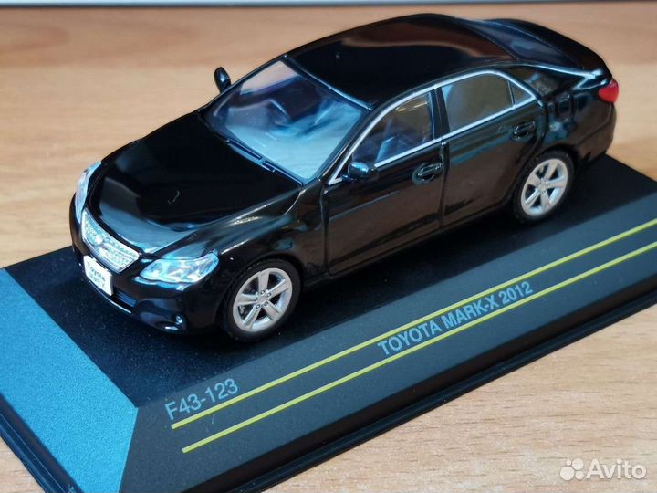 Toyota Mark X моделька