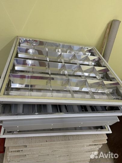 Светильник потолочный