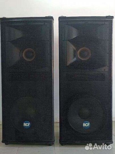 Активная акустика RCF 4Pro 4001a