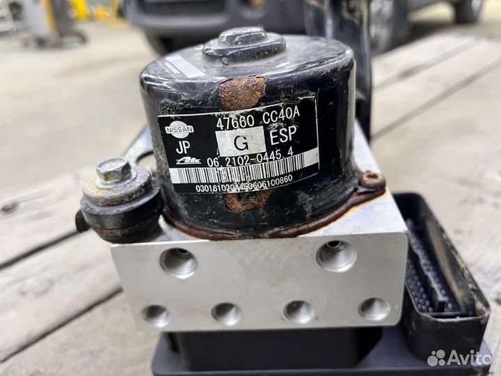 Блок насос контр. ABS Nissan Murano Z50