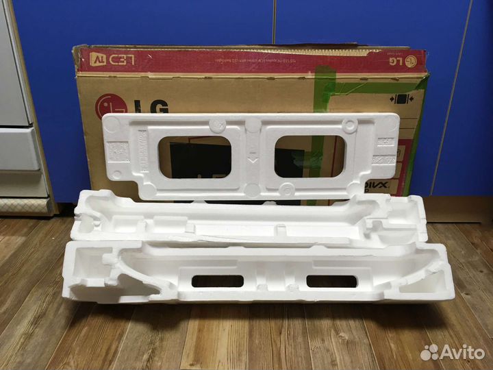Коробка от телевизора LG 28 дюймов 70 см