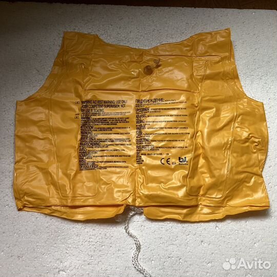 Жилет для купания