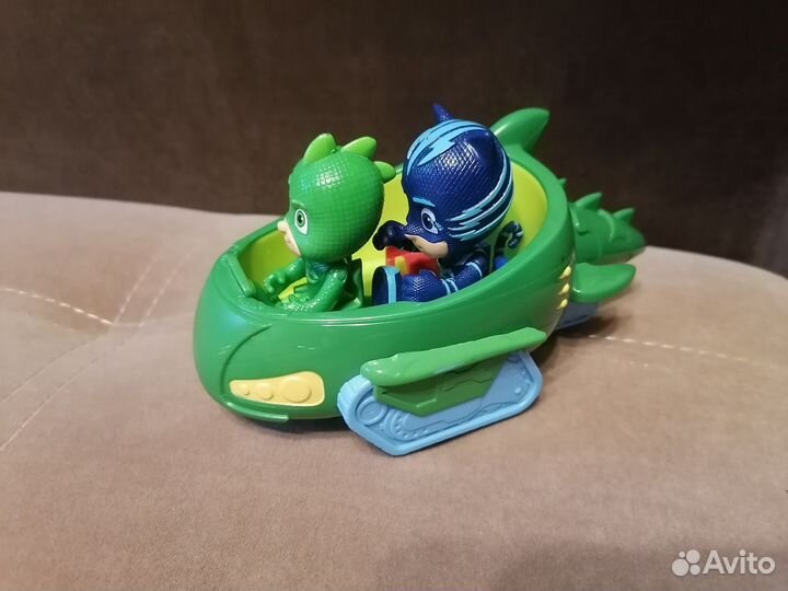 Герои в масках