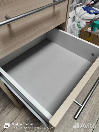 Письменный стол