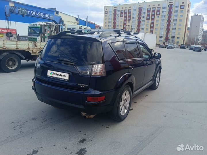 Mitsubishi Outlander 2.4 CVT, 2012, 200 000 км