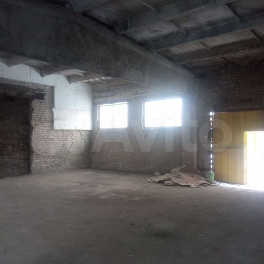 Склад, 1640 м²