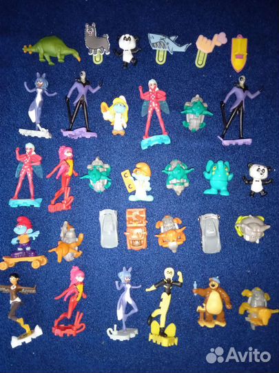 Киндер игрушки 32штуки