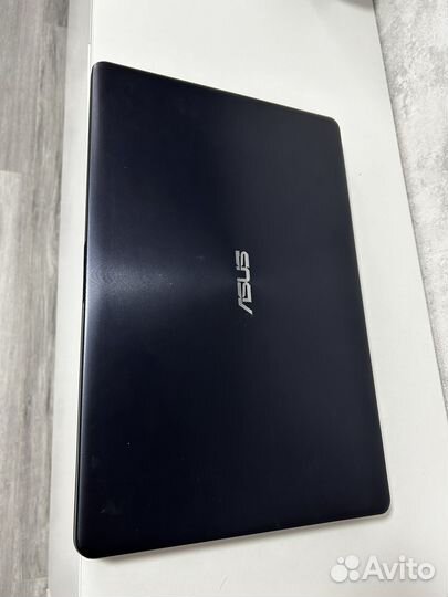 Asus i3-8/8/256/mx130 2GB видео