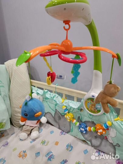 Музыкальный мобиль chicco