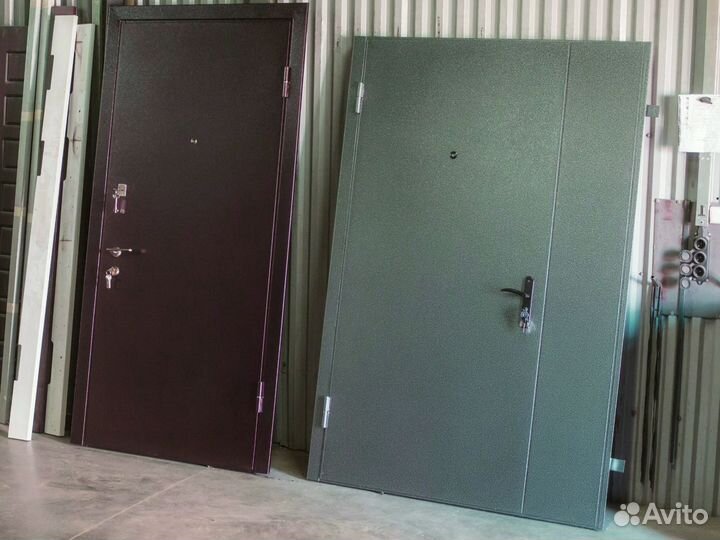 Стальная дверь с отделкой винил кожа
