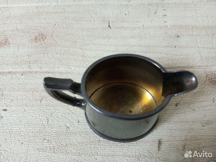 Молочник A Krupp Berndorf 18 с 1 мельхиор