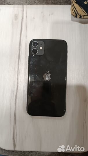 Телефон iPhone 11 128 gb