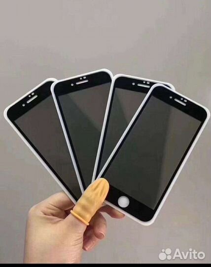Чехол на iPhone (есть на разные модели)