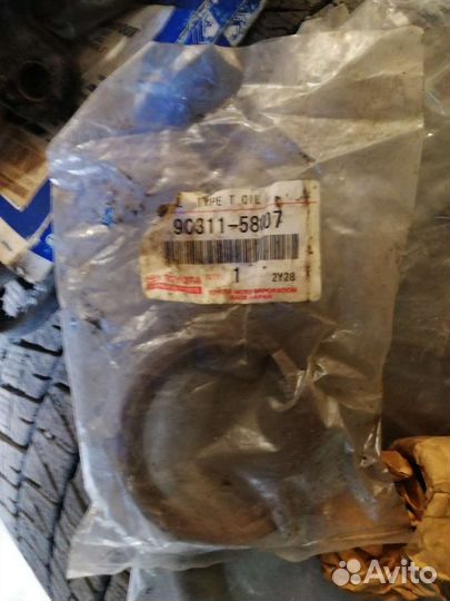 Запчасти на лэнкрузер 80