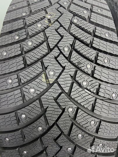 Pirelli Scorpion Ice Zero 2 285/45 R22 114H