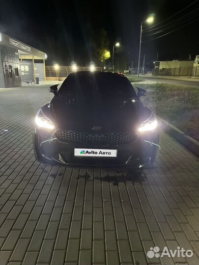 Kia Stinger 3.3 AT, 2018, 165 000 км