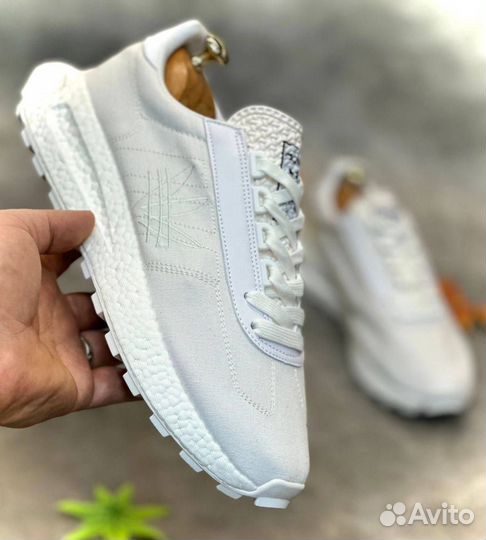 Adidas retropy E5 белые разм. 42