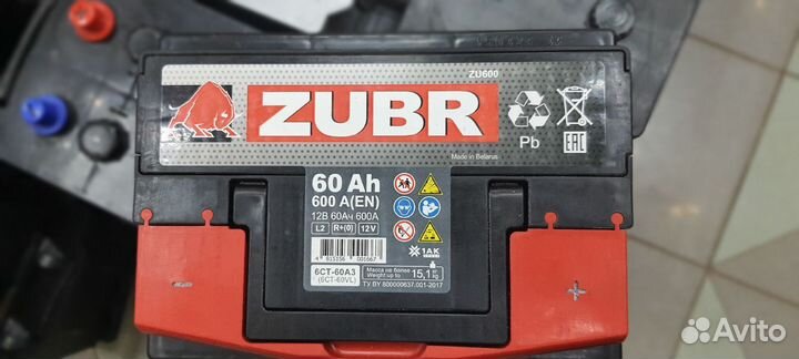 Аккумулятор Zubr ultra 60Ah 600A