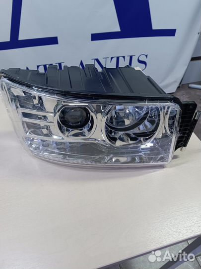 Фара правая камаз 5490