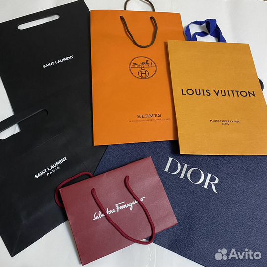 Брендовые пакеты подарочные