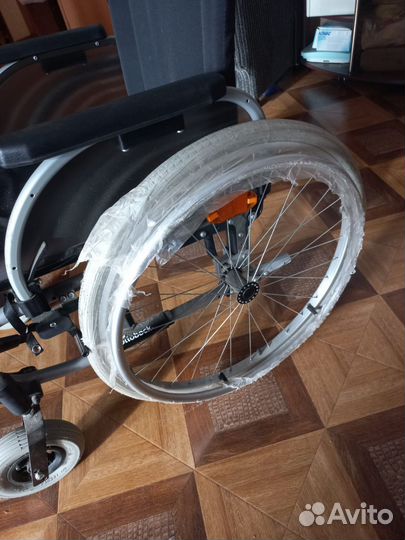 Коляска инвалидная