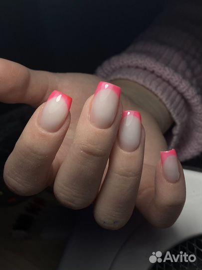 Маникюр на дому