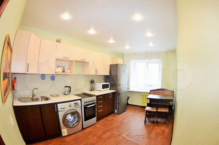 2-к. квартира, 65 м², 2/14 эт.