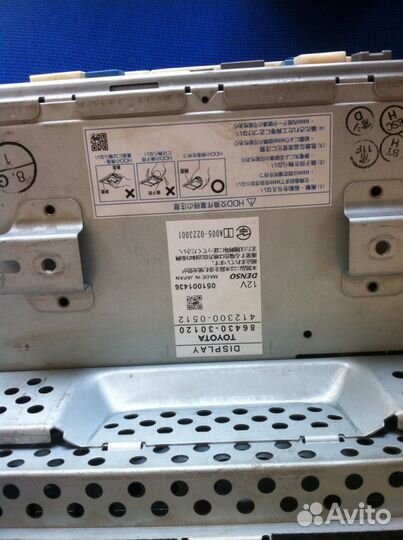 Продам монитор на GS 300 2005 - 07 г