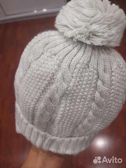 Шапка детская и пинетки