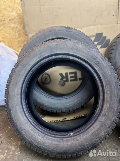 Hankook I'Pike RW11 225/60 R17 99T