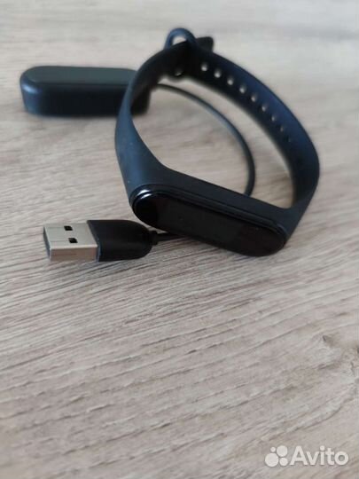 Часы xiaomi mi band 4