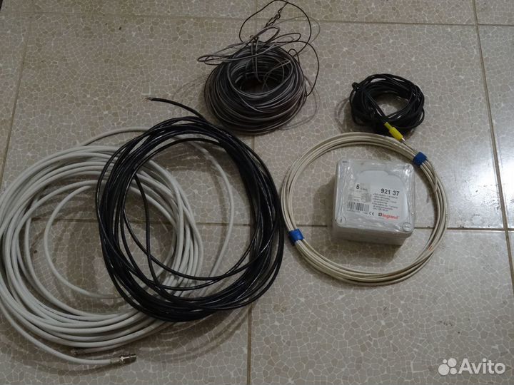 Латышская Барахолка, предметы СССР