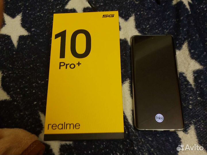 Телефон realme10pro+