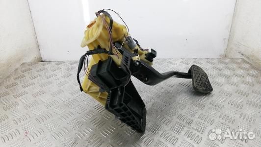 Педаль тормоза BMW 5 F10/F11 (3BA12O201)