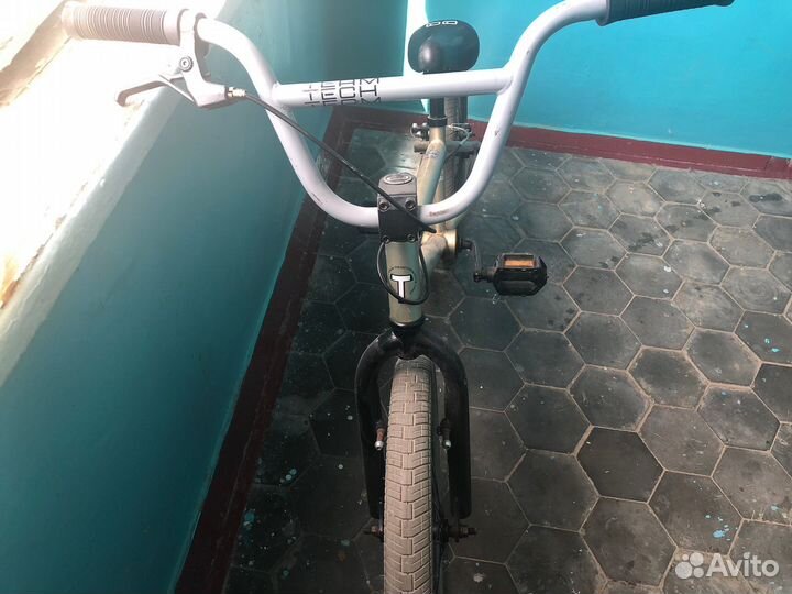 Трюковой велосипед bmx