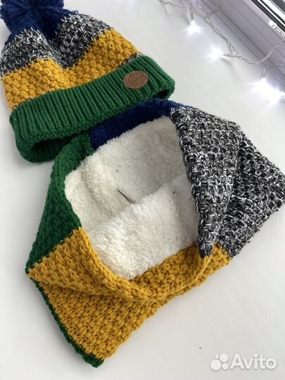 Шарф и шапка на мальчика 7-9 лет, новая