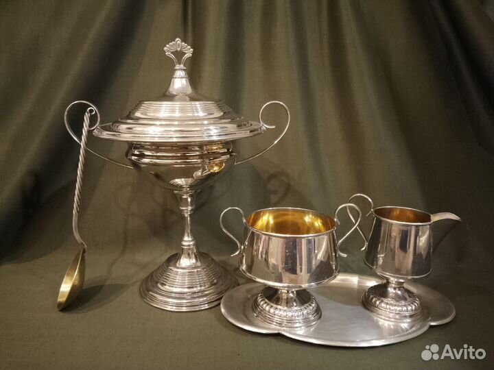 Винтажная икорница. Сахарница, сливочник. Европа