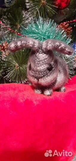 Вязанный кролик