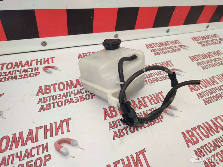 Бачок расширительный Киа Спортейдж 3