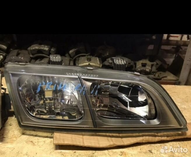 Фары с поворотниками комплект Nissan Primera P11